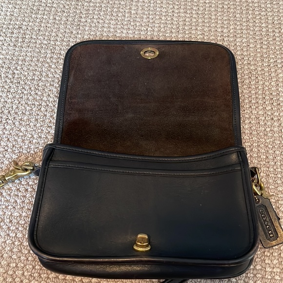Vintage Coach Convertible Clutch H40-9755 - Picture 7 of 8